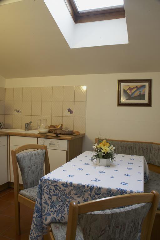 Haus Egger Lägenhet Oberdrauburg Rum bild